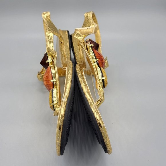 KALI Gold T-Strap Sandals - Picture 9 of 12